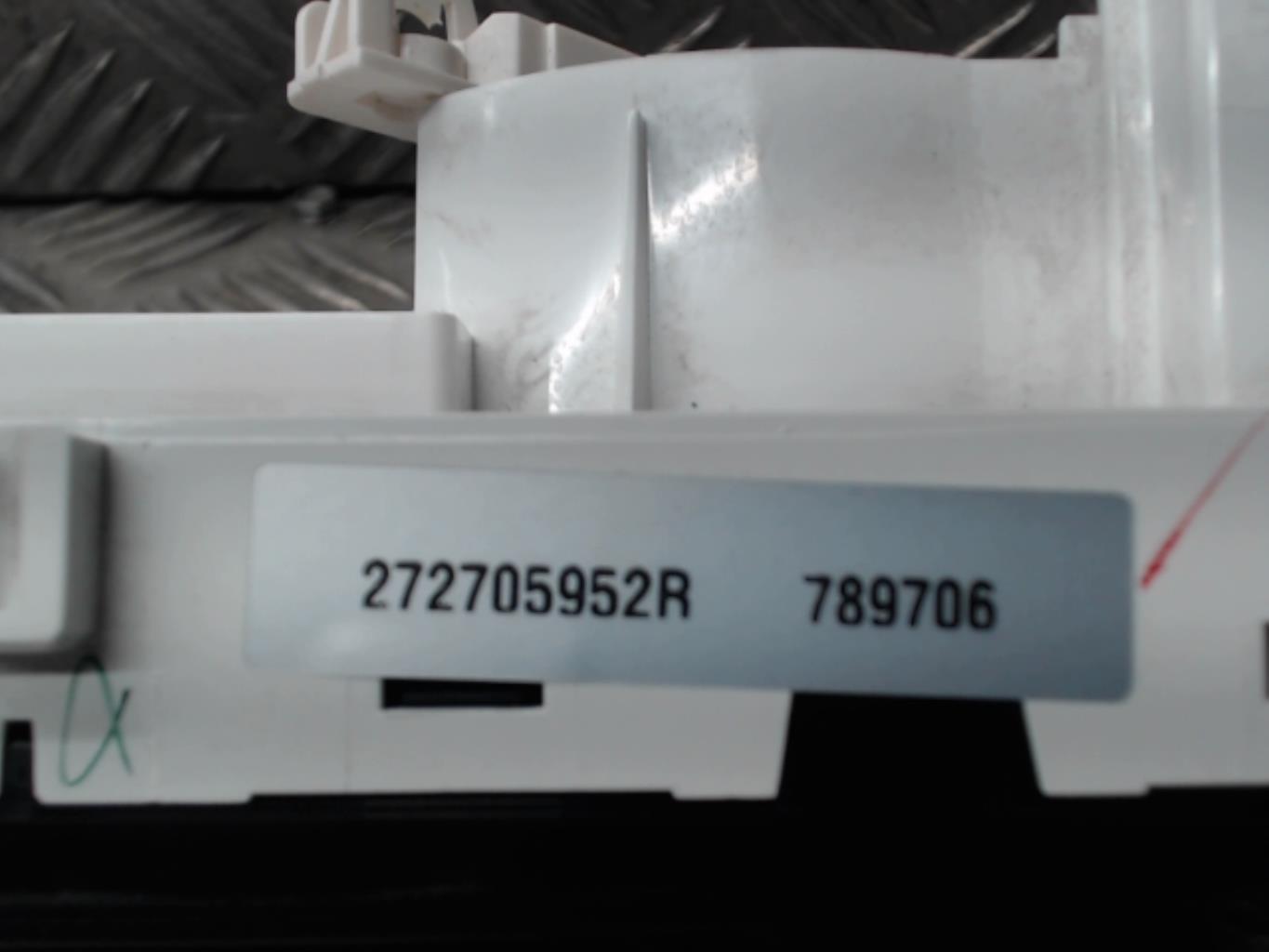 Commande chauffage RENAULT CLIO 4 PHASE 1 Essence - 1