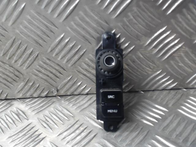 Commande autoradio PEUGEOT 208 1 PHASE 2  - 1