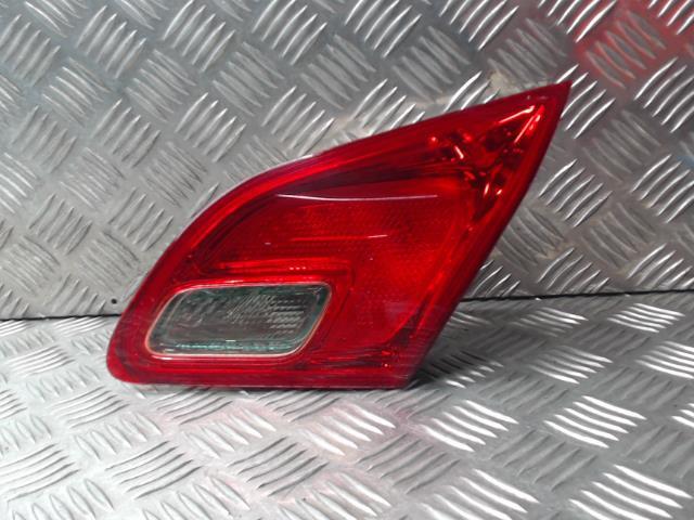 Feu arriere secondaire droit (feux) OPEL ASTRA J PHASE 1 Diesel - 1