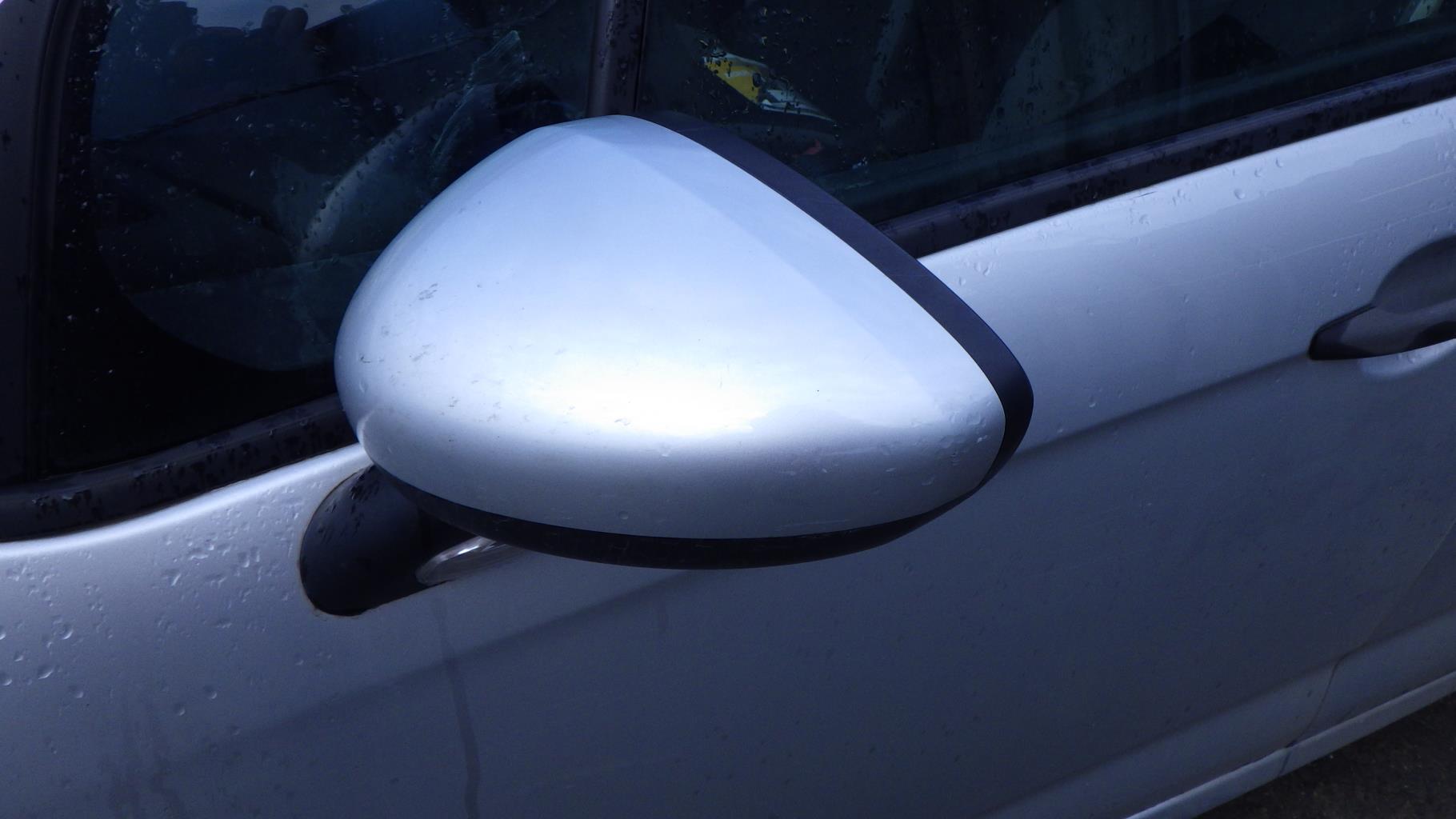 Specchietto retrovisore sinistro CITROEN C3 2 PHASE 1 Diésel - 1