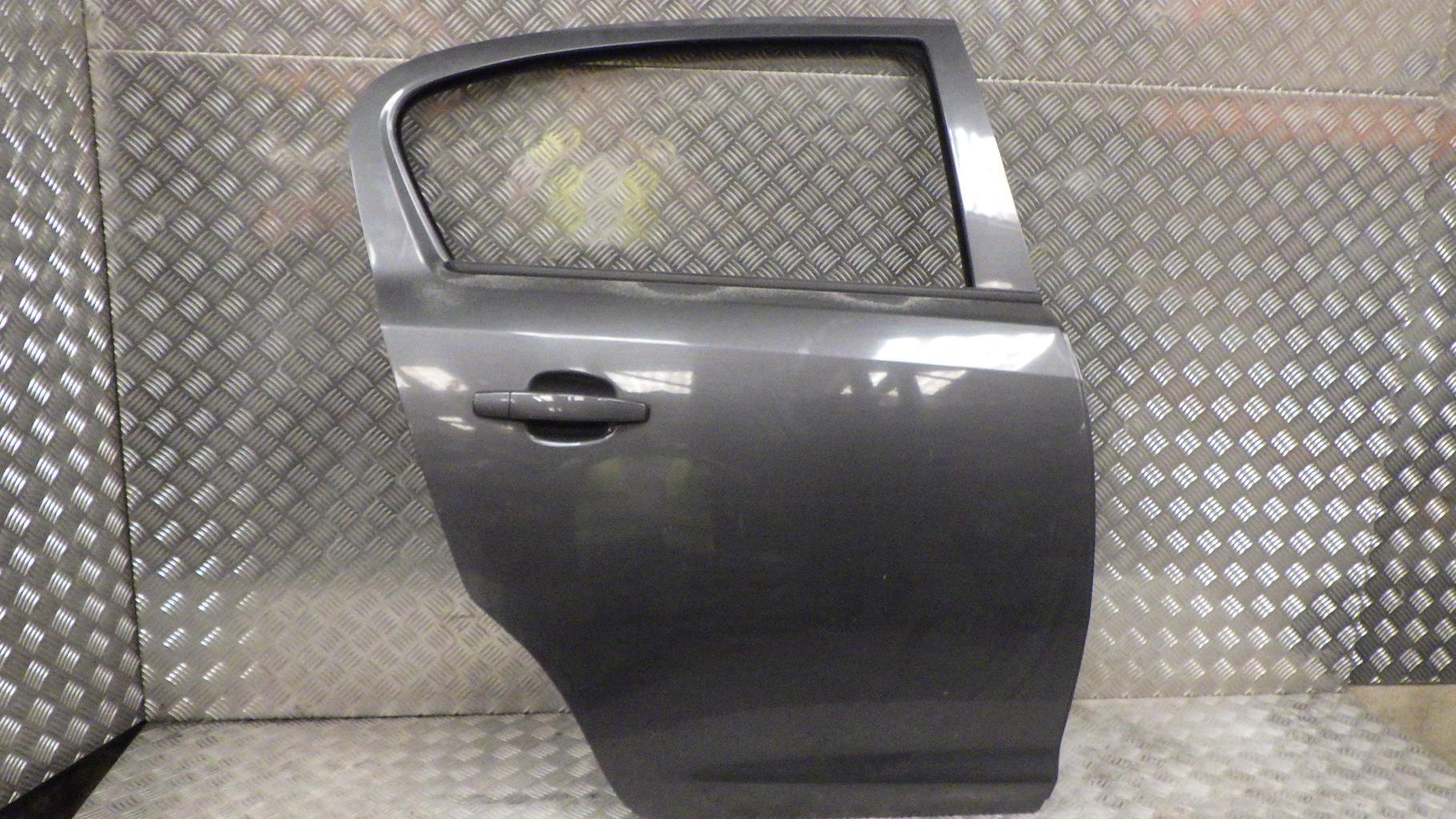 Puerta trasera derecha OPEL CORSA D PHASE 2  - 1