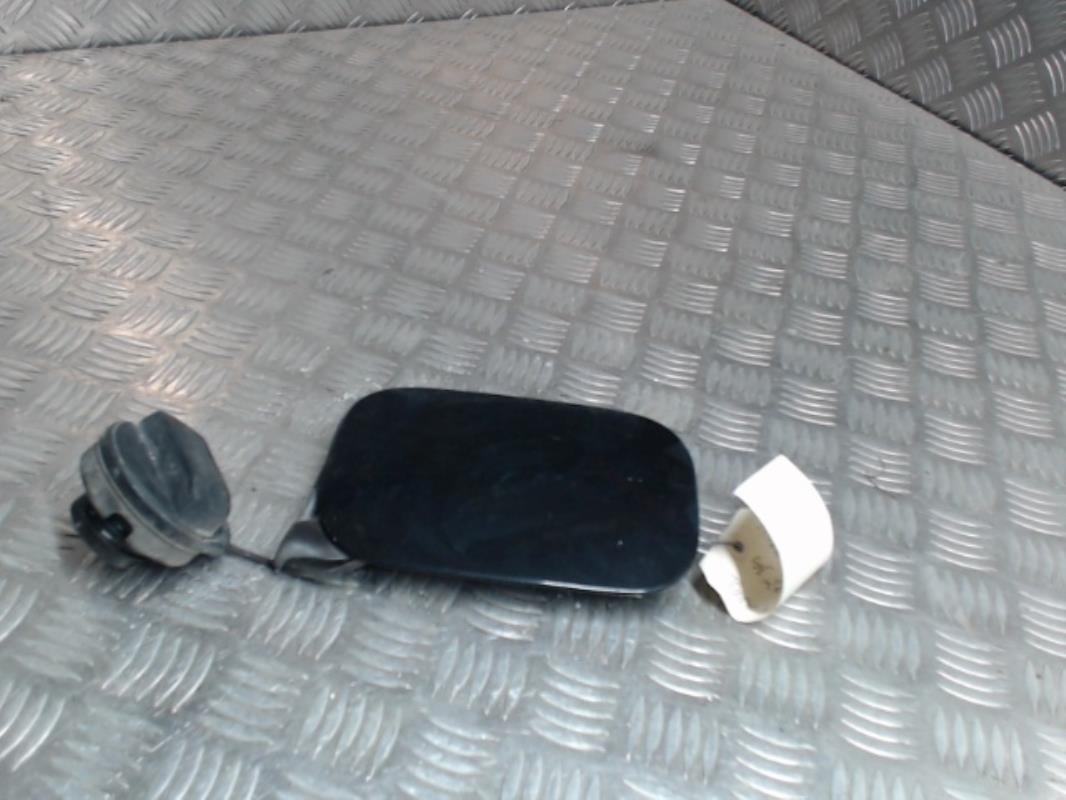 Trappe d'essence AUDI A4 2 PHASE 1 Diesel - 1