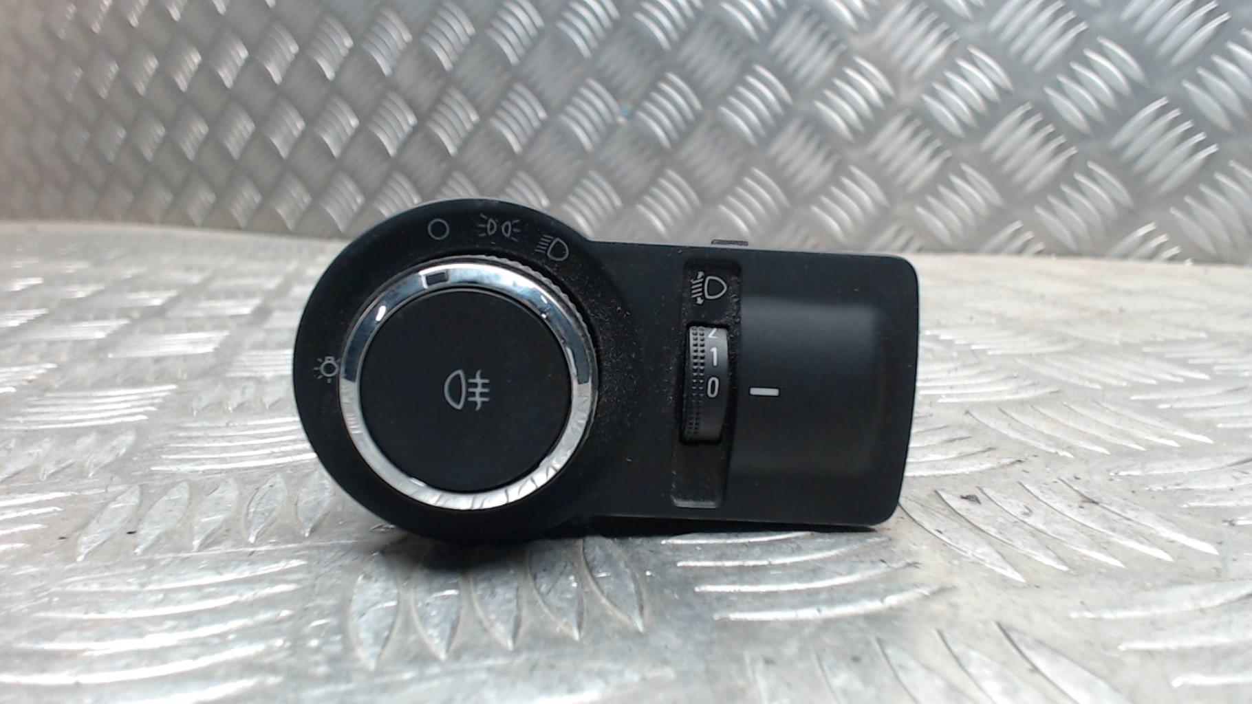 Commande de phare CHEVROLET AVEO 2 Diesel - 1