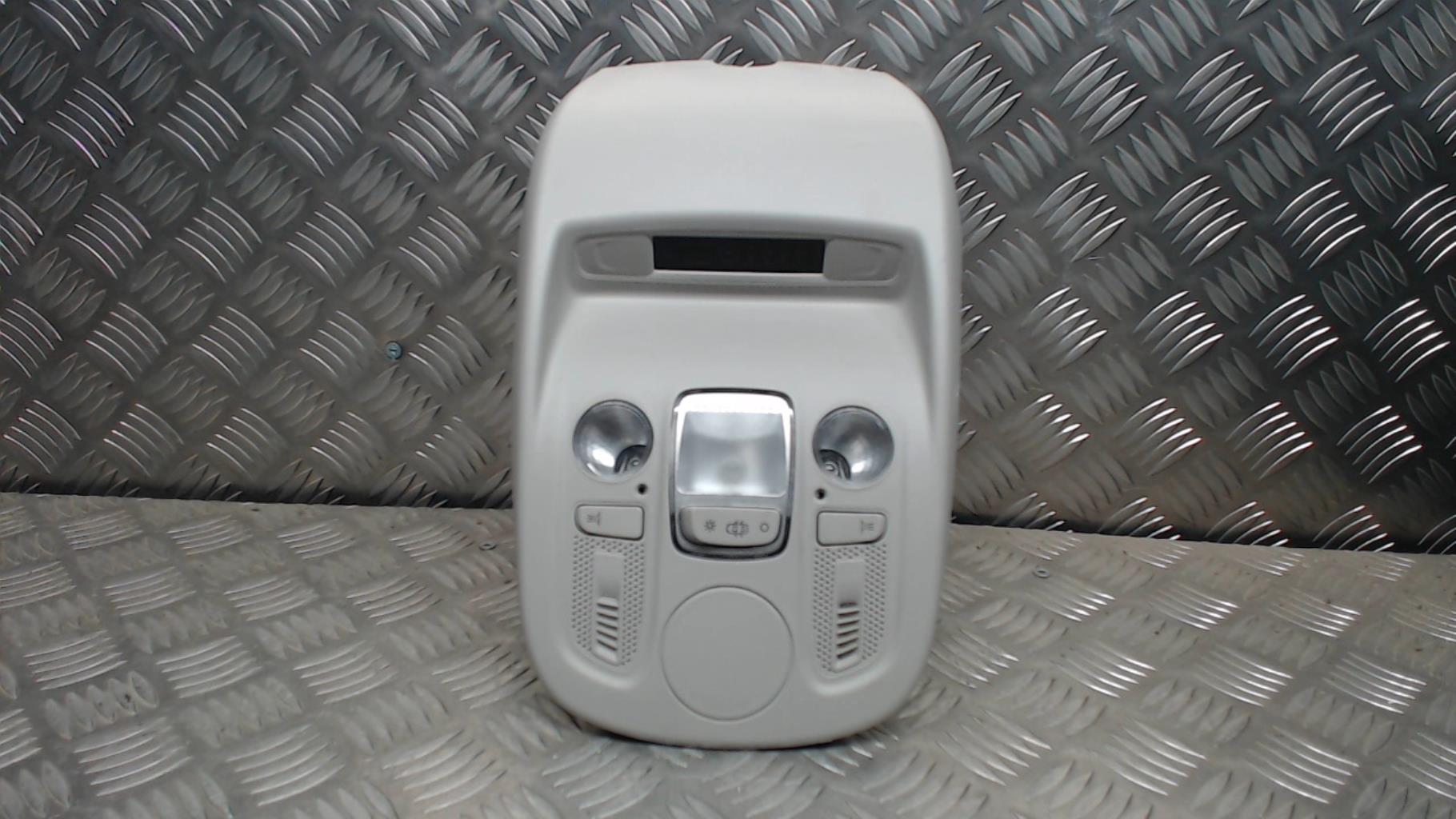 Eclairage de plafonnier CITROEN C4 2 PHASE 1 Diesel - 1