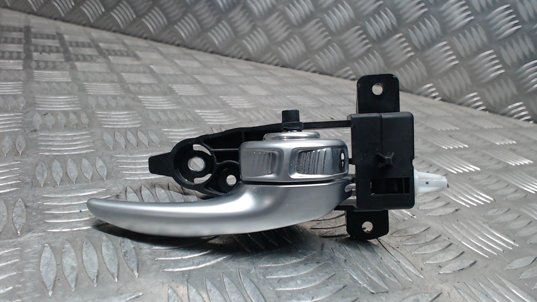 Maniglia interna anteriore destra JEEP RENEGADE PHASE 1 Gasolina - 1