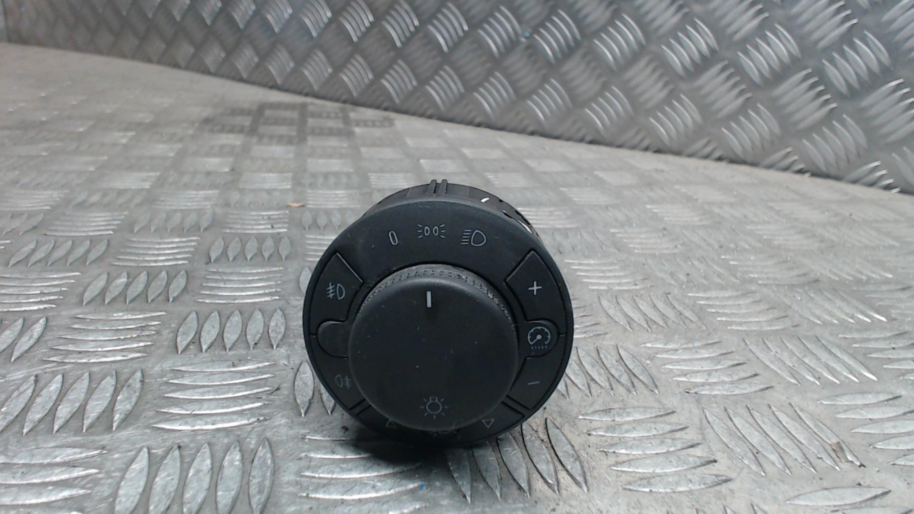 Commande de phare OPEL CORSA D PHASE 1 Essence - 1