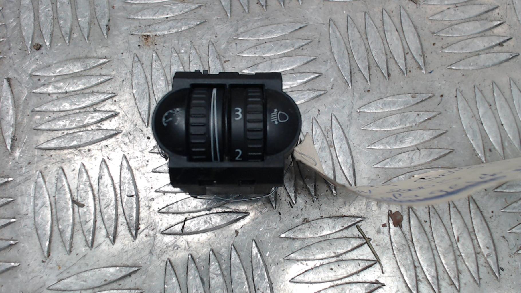Commande de reglage hauteur de phare VOLKSWAGEN GOLF 5 Diesel - 1