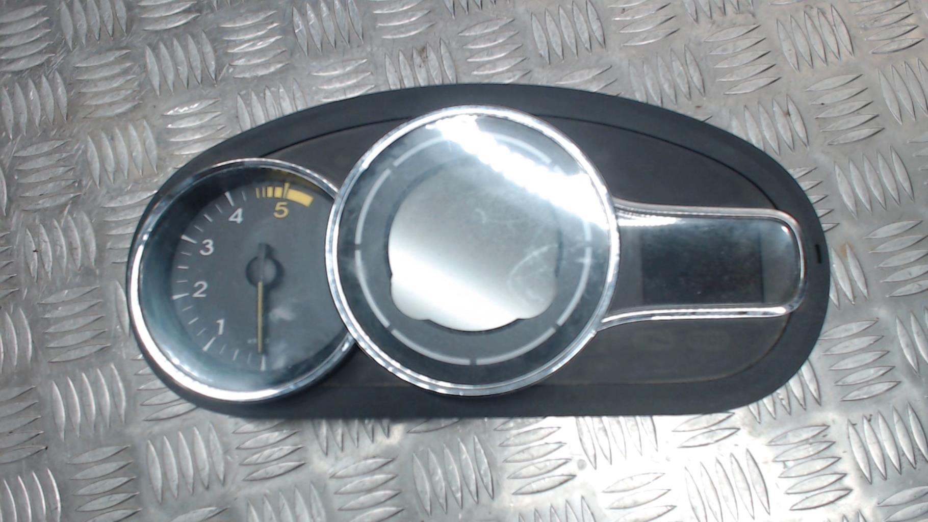 Compteur RENAULT MEGANE 3 PHASE 1 COUPE Diesel - 1