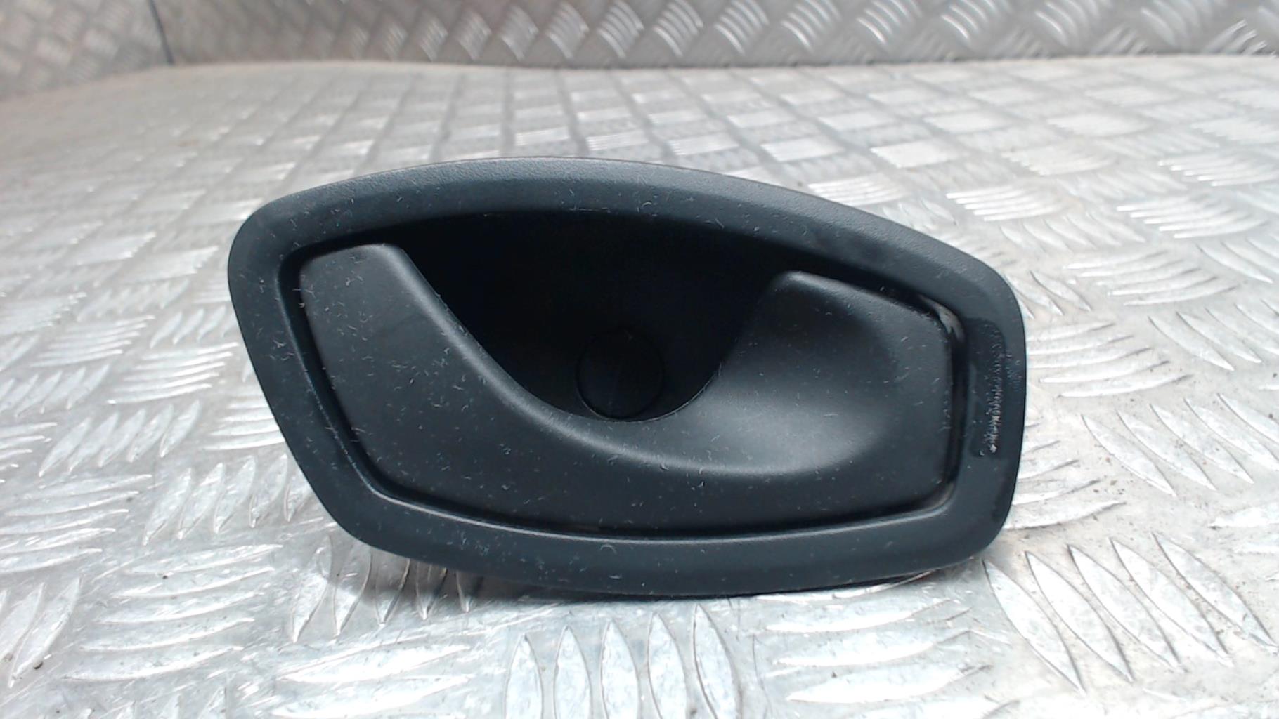 Maniglia interna posteriore destra RENAULT MEGANE 3 PHASE 1 Diésel - 1