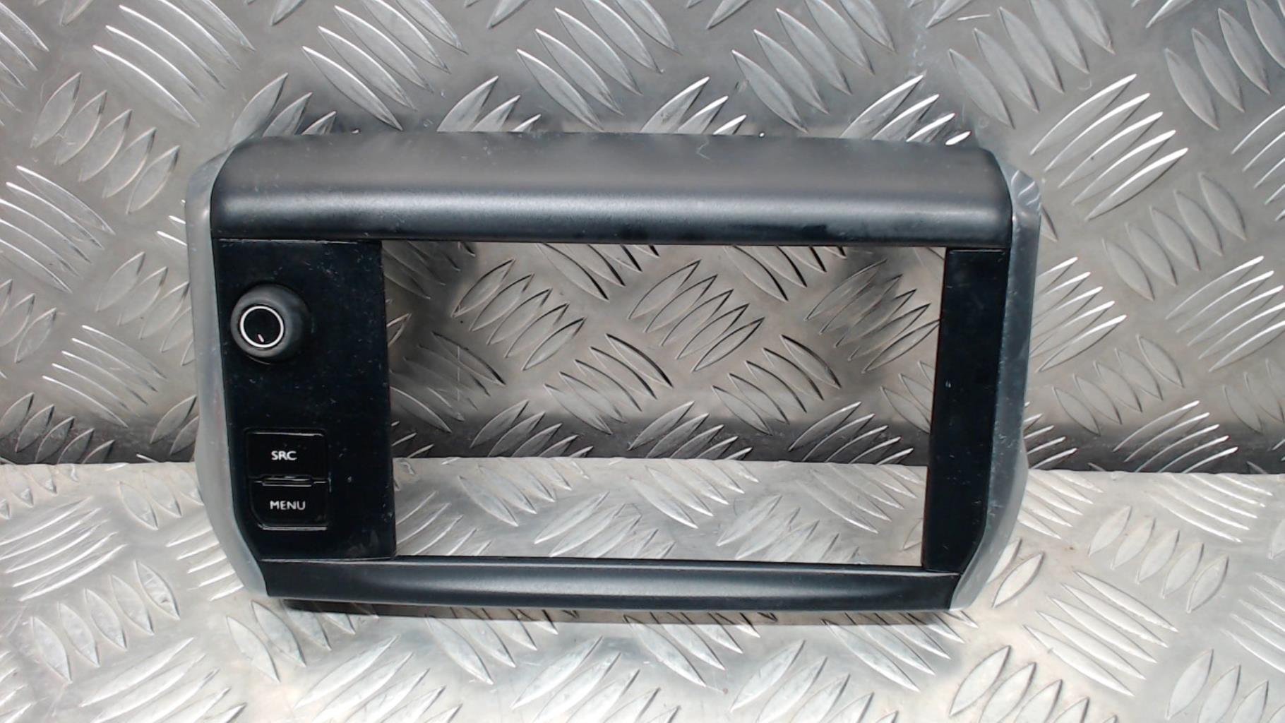 Commande autoradio PEUGEOT 208 1 PHASE 2 Diesel - 1