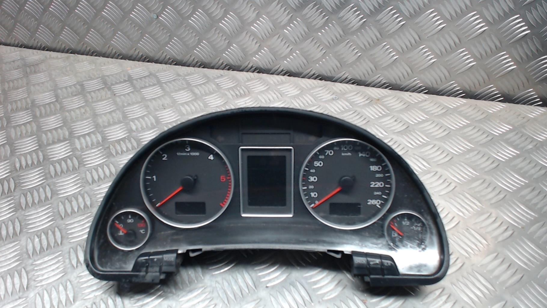 Compteur AUDI A4 2 PHASE 1 Diesel - 1