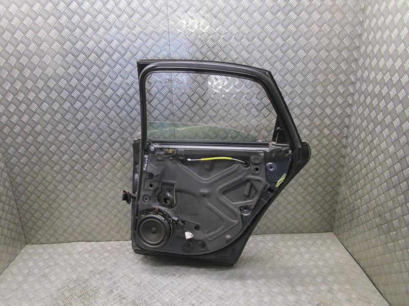 Puerta trasera derecha AUDI A4 2 PHASE 1 Diésel - 1