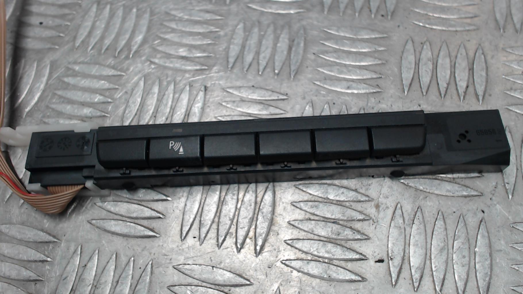 Bouton/Interrupteur BMW SERIE 3 E91 TOURING PHASE 1 BREAK Diesel - 1