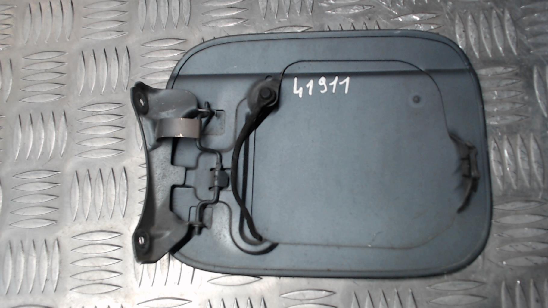 Trappe d'essence AUDI A4 2 AVANT PHASE 2 BREAK Diesel - 1