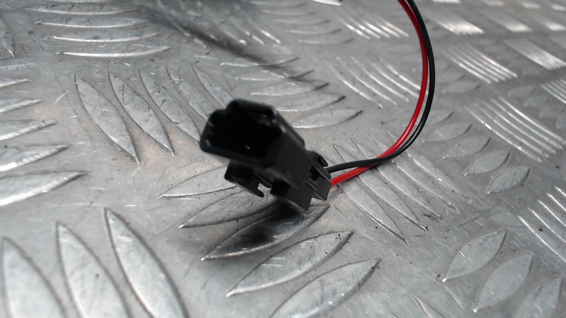 Feu arriere secondaire gauche (feux) RENAULT CLIO 4 PHASE 2 Diesel - 1