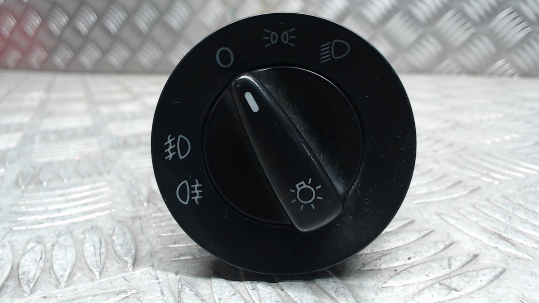 Commande de phare VOLKSWAGEN GOLF 4 Diesel - 1