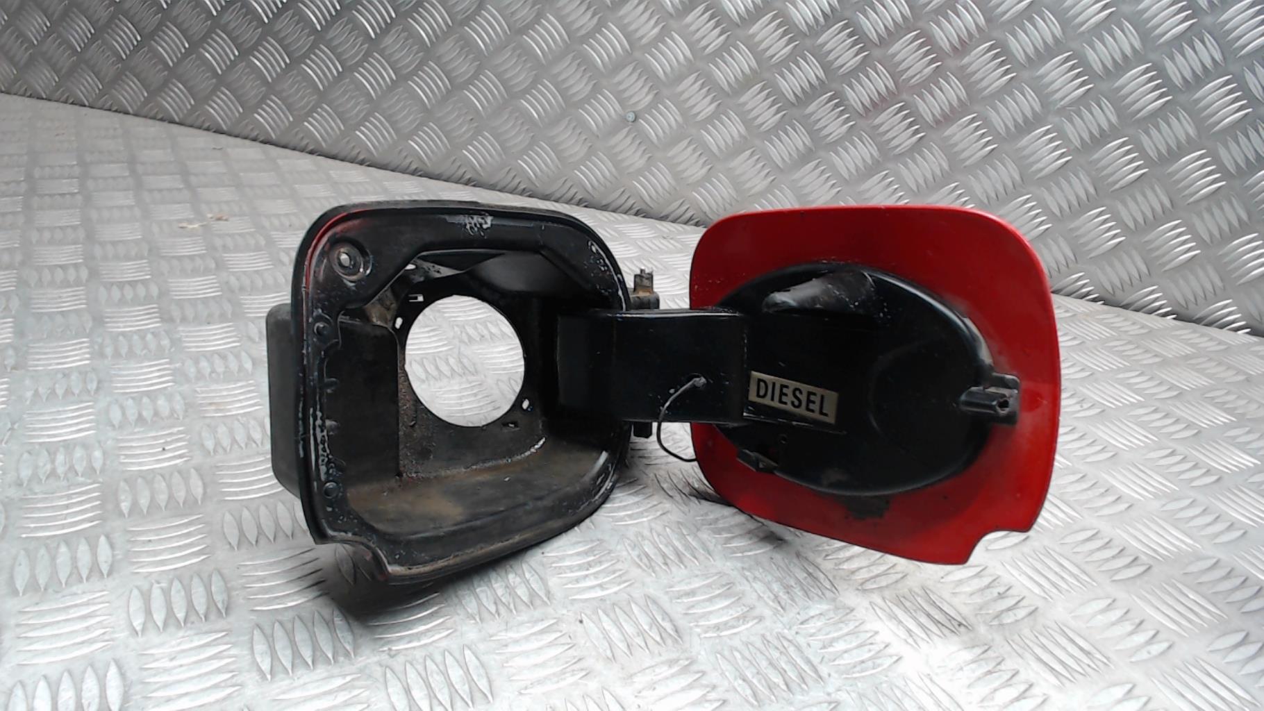 Trappe d'essence RENAULT CLIO 3 PHASE 1 Diesel - 1