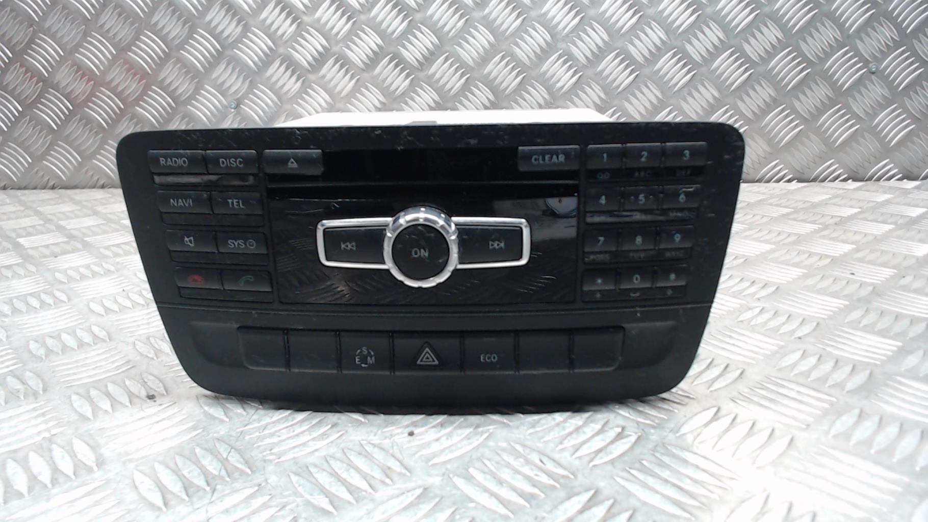 Autoradio originale MERCEDES CLASSE B 246 PHASE 1 Diésel - 1
