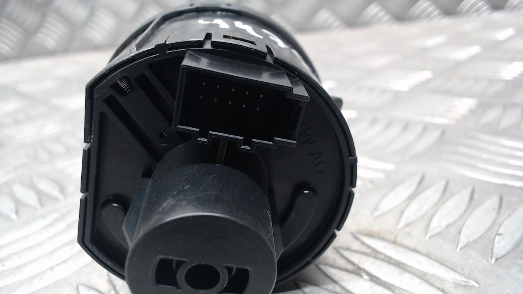 Commande de phare SEAT IBIZA 4 PHASE 3 Essence - 1