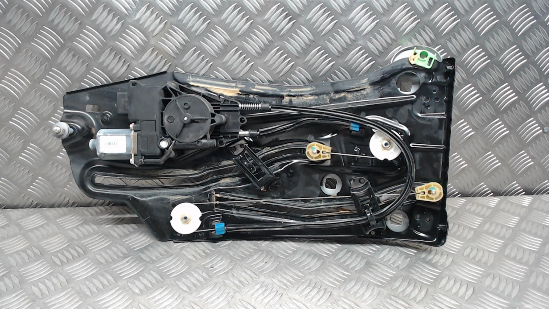 Alzacristalli elettrico posteriore destro PEUGEOT 308 1 PHASE 2 CABRIOLET Diésel - 1