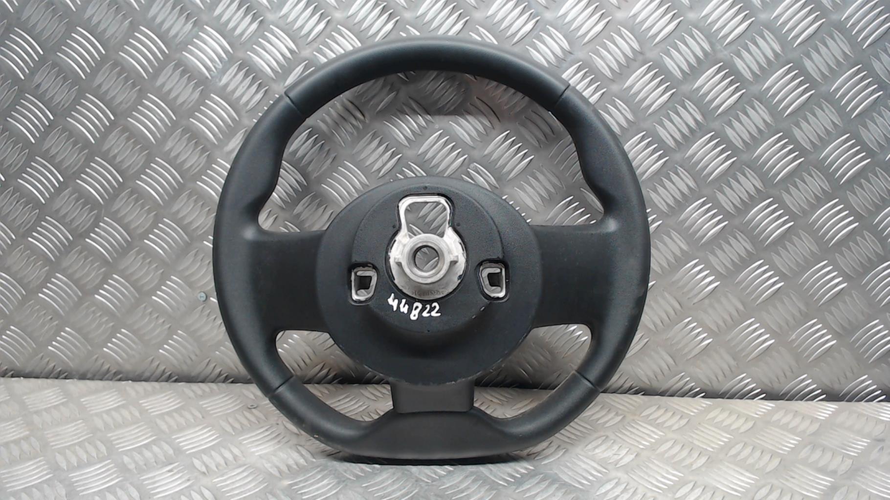 Volant RENAULT TWINGO 3 Essence - 1
