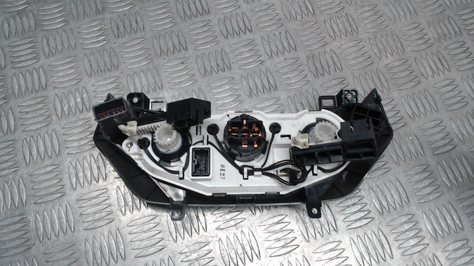 Commande chauffage CHEVROLET AVEO 1 Essence/GPL - 1