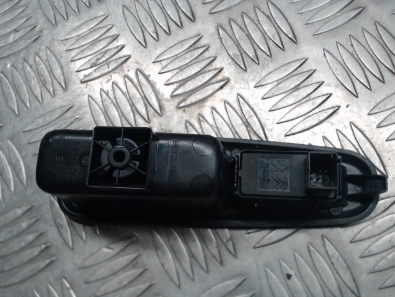 Interruttore lavacristalli posteriore destro PEUGEOT 3008 1 PHASE 2 Diésel - 1