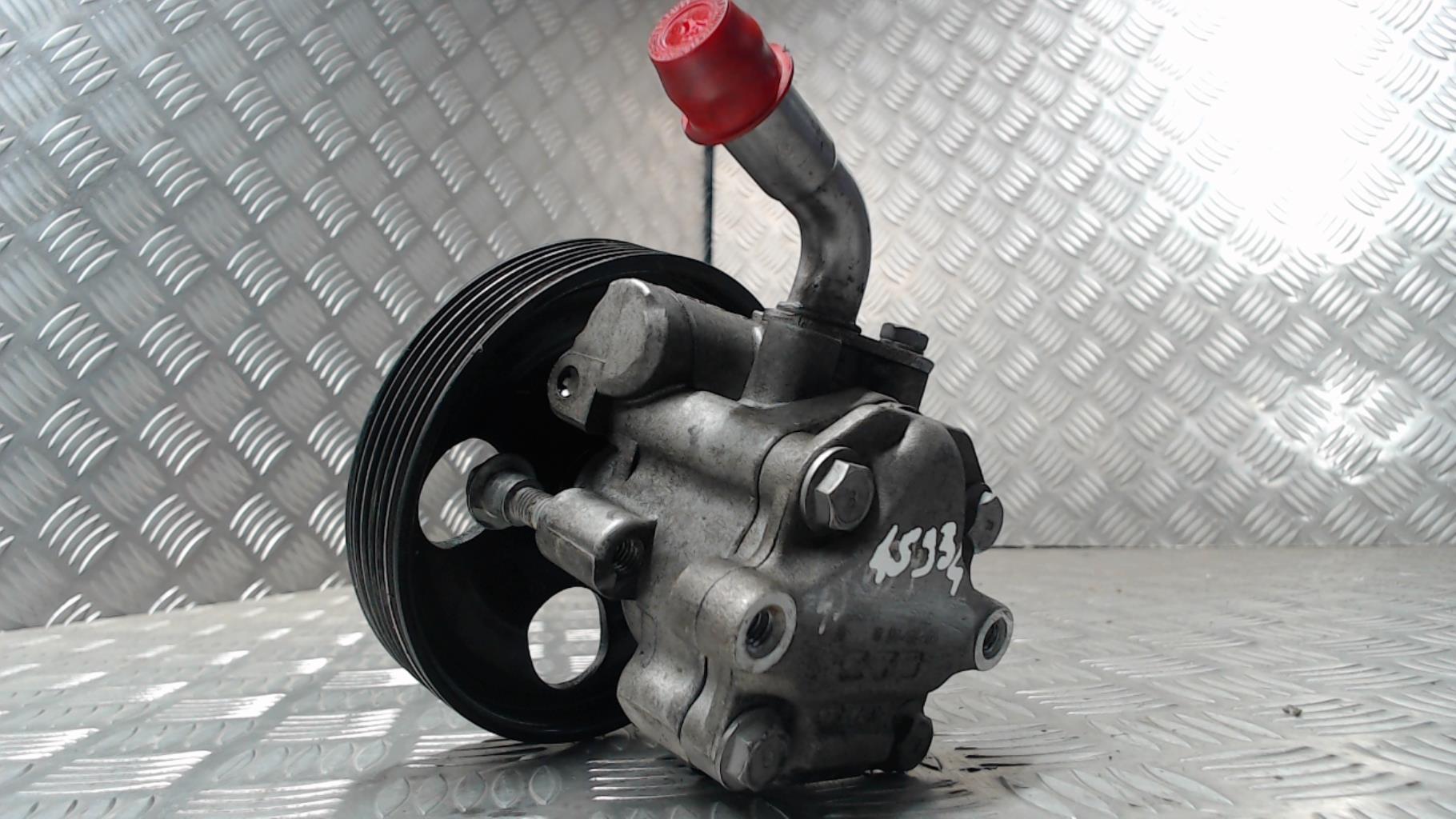 Pompe de direction FORD FIESTA 5 PHASE 2  - 1