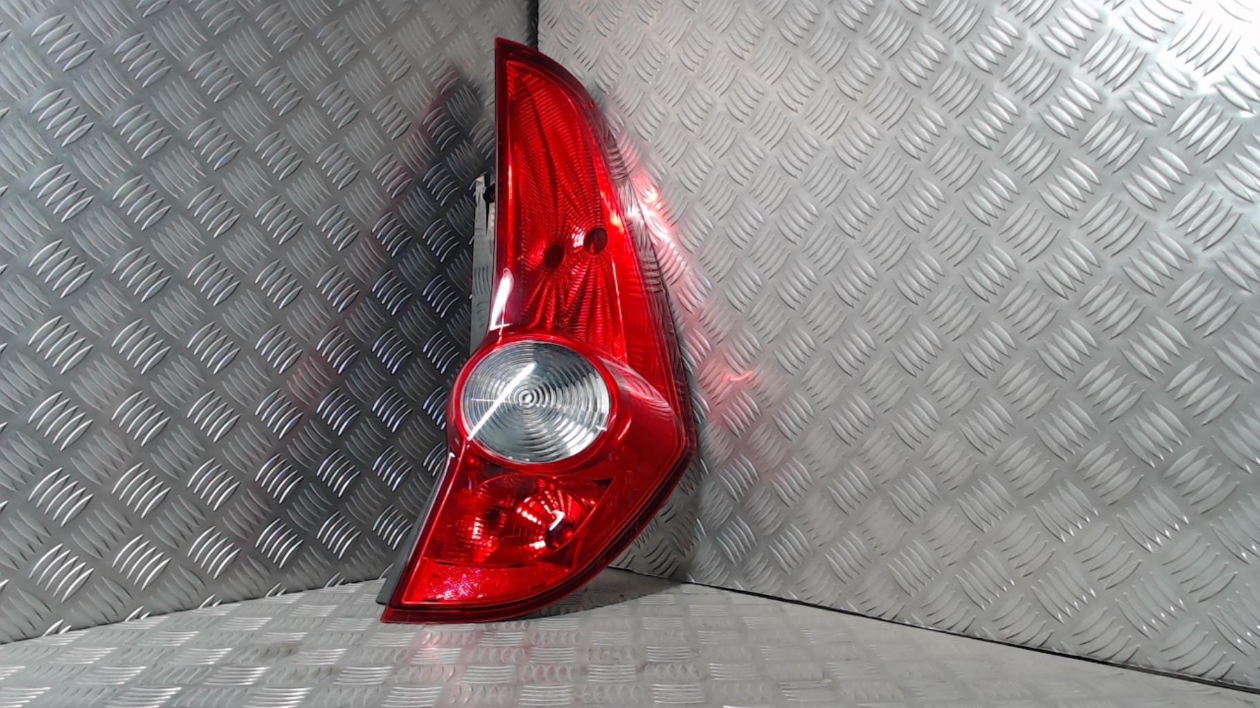 Fanale posteriore principale destro (luci) OPEL AGILA B Gasolina - 1