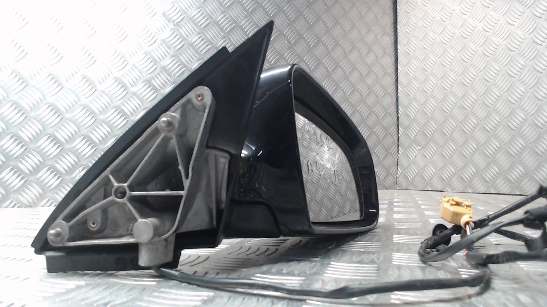 Retrovisor derecho AUDI A4 2 PHASE 1 Diésel - 1