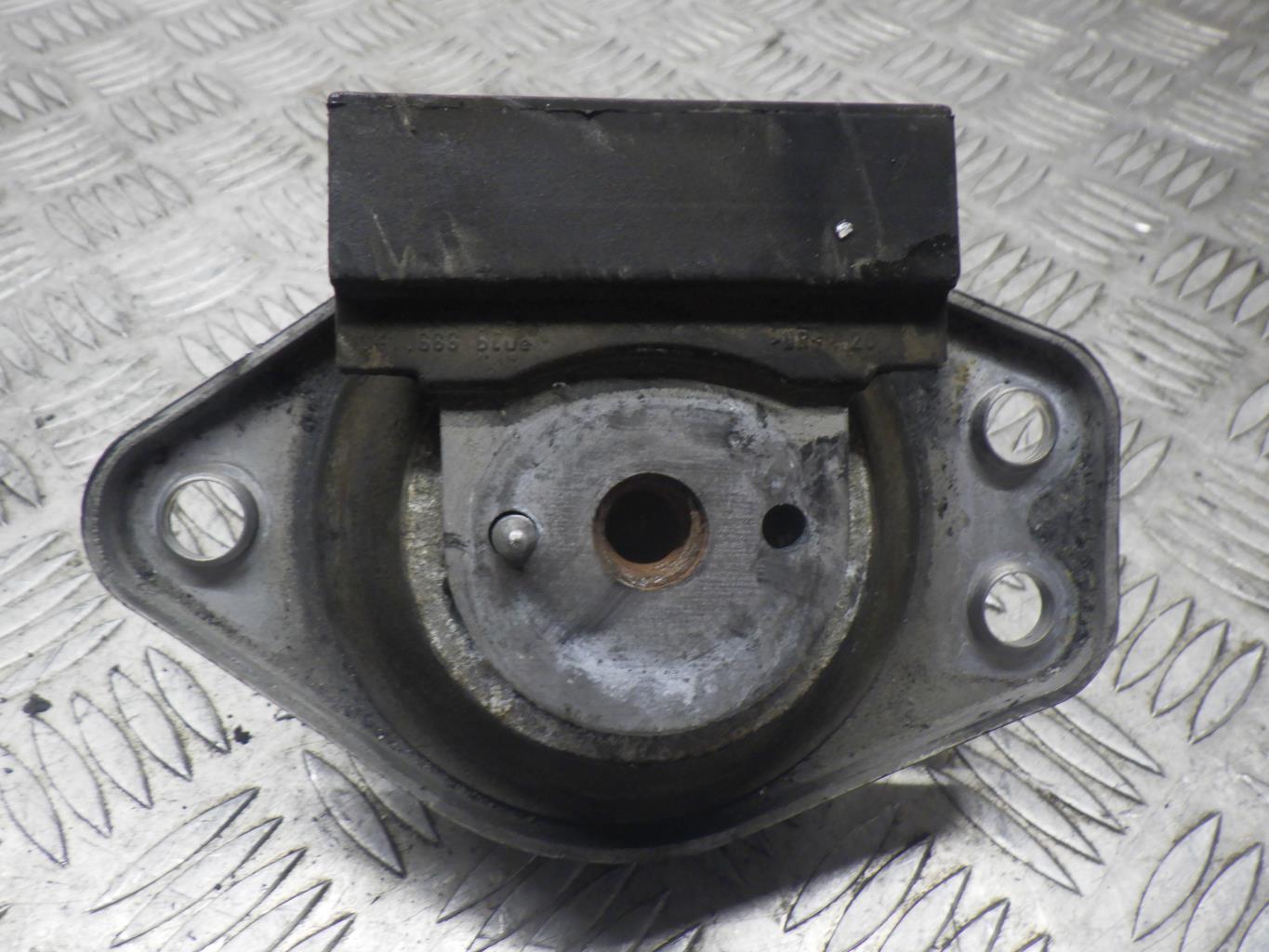 Support moteur droit FERRARI 458 ITALIA  - 1
