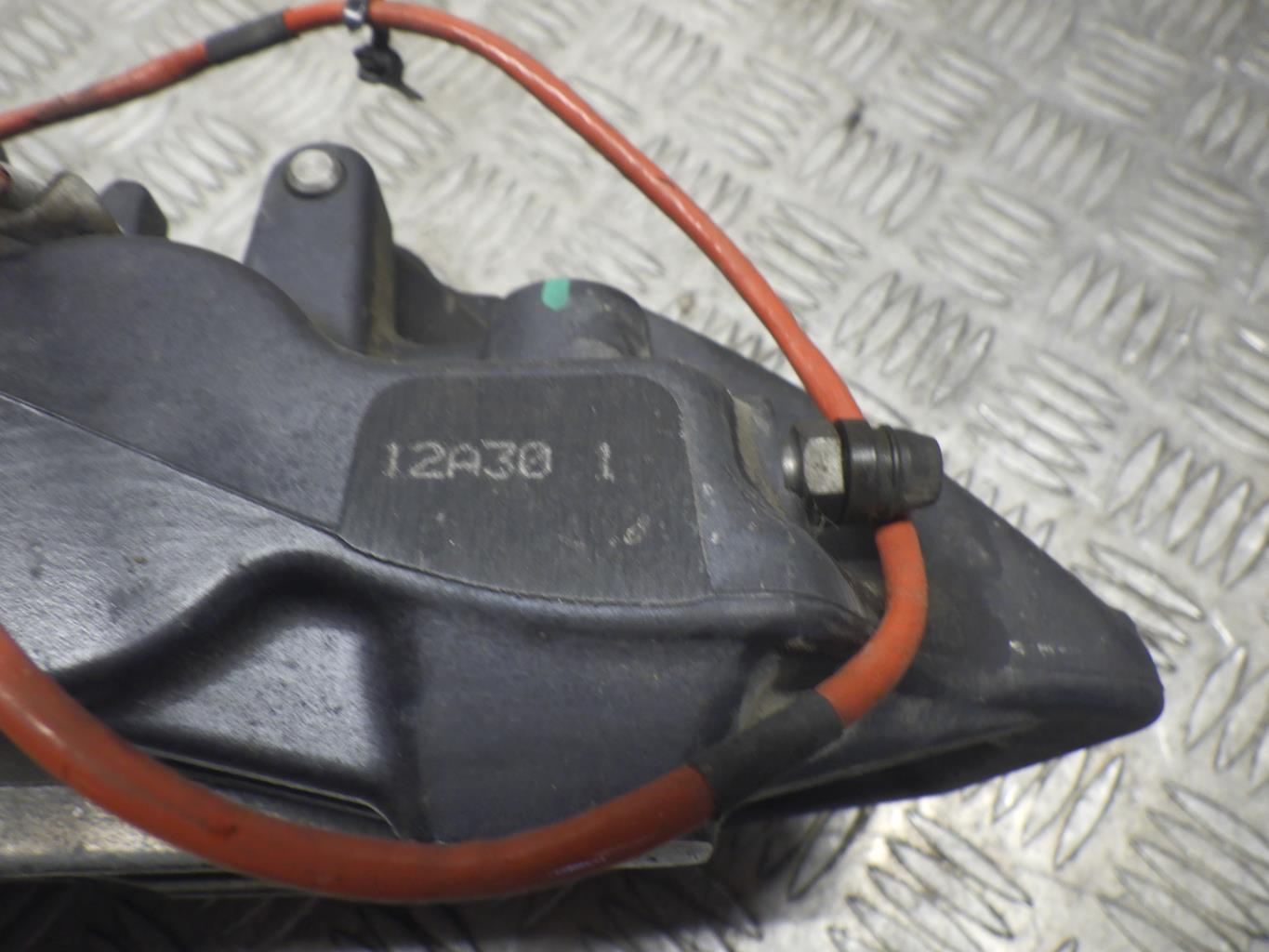 Etrier avant gauche (freinage) FERRARI 458 ITALIA  - 1
