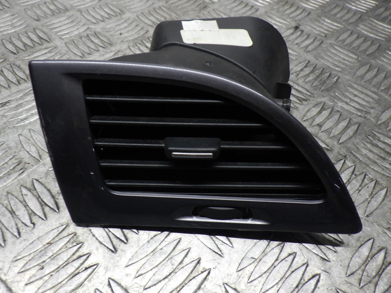 Bocchetta aerazione cruscotto anteriore sinistra RENAULT MEGANE 3 PHASE 3 Diésel - 1