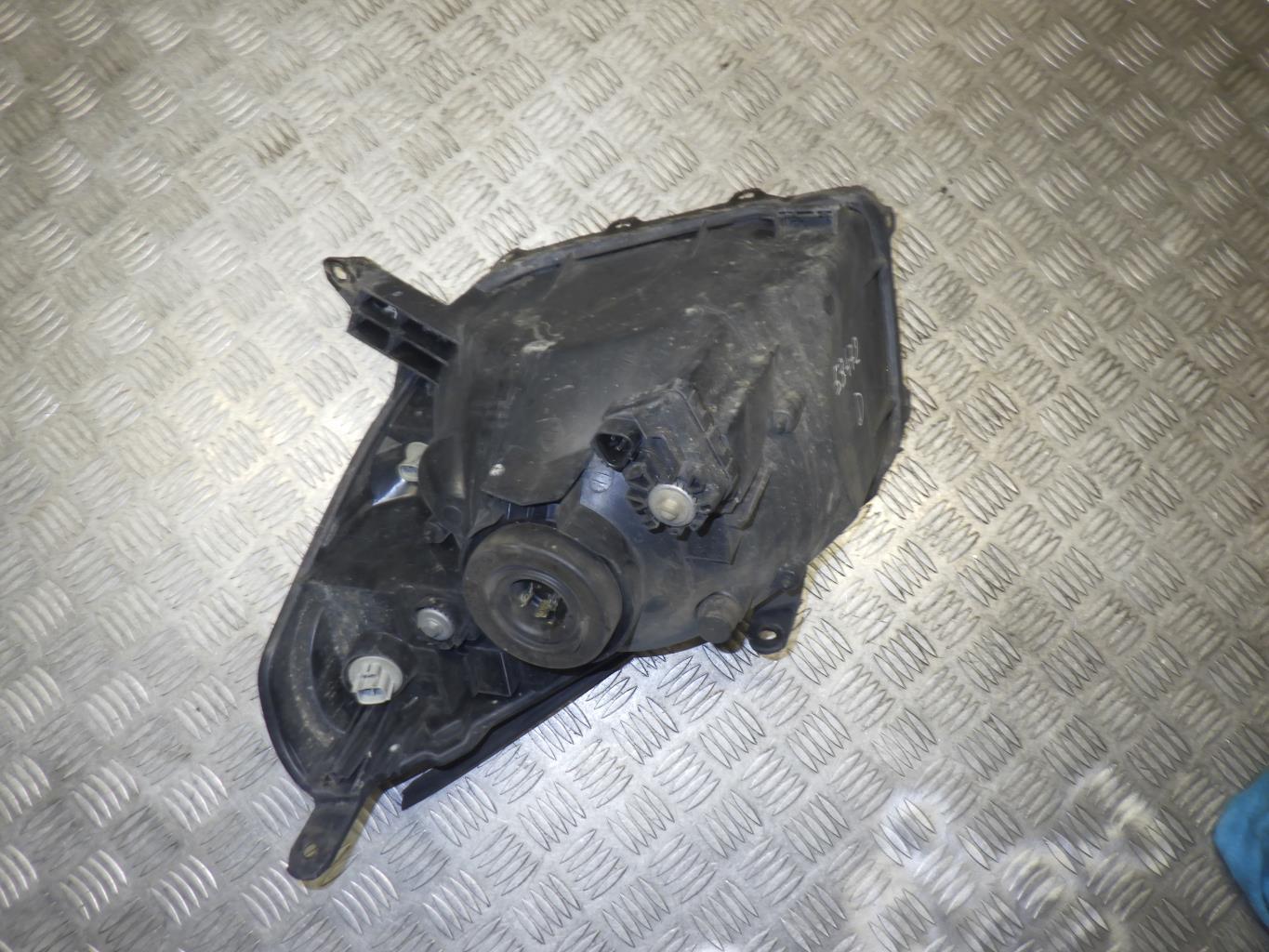 Gruppo ottico anteriore principale destro (luci)(faro) TOYOTA RAV4 2 PHASE 1  - 1
