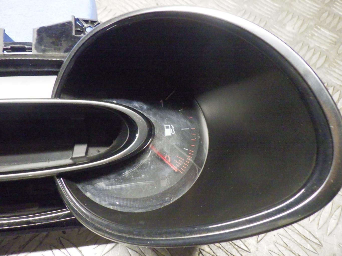 Compteur RENAULT CLIO 4 PHASE 1  - 1