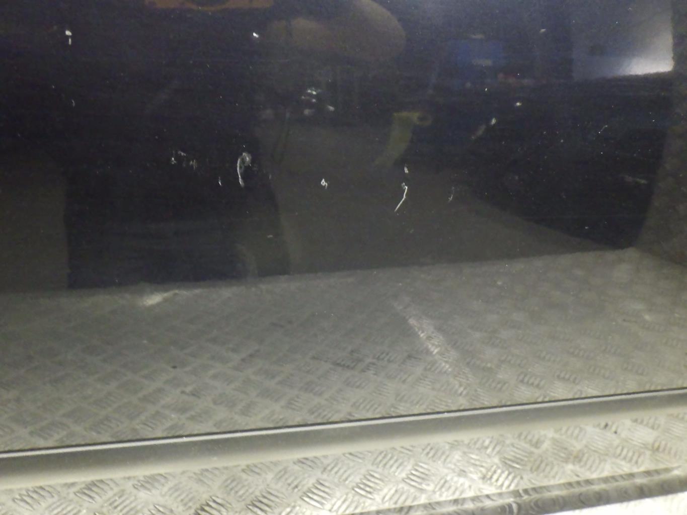 Portiera anteriore destra VOLKSWAGEN GOLF 5  - 1