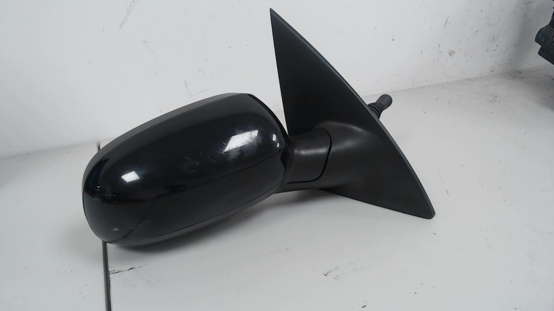 Retrovisor derecho OPEL CORSA C PHASE 2 Gasolina - 1
