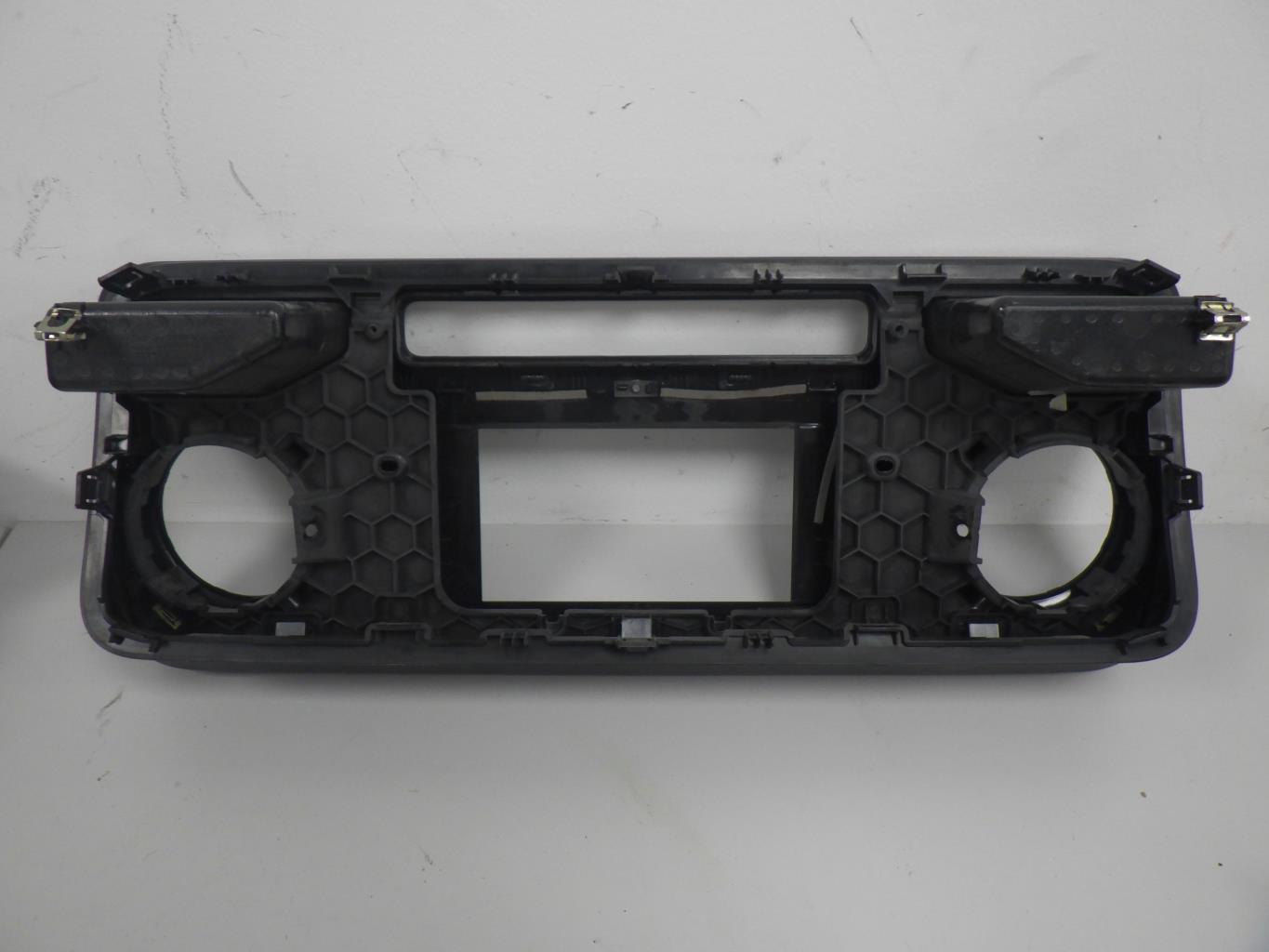 Facade autoradio MERCEDES SPRINTER 3 Diesel - 1