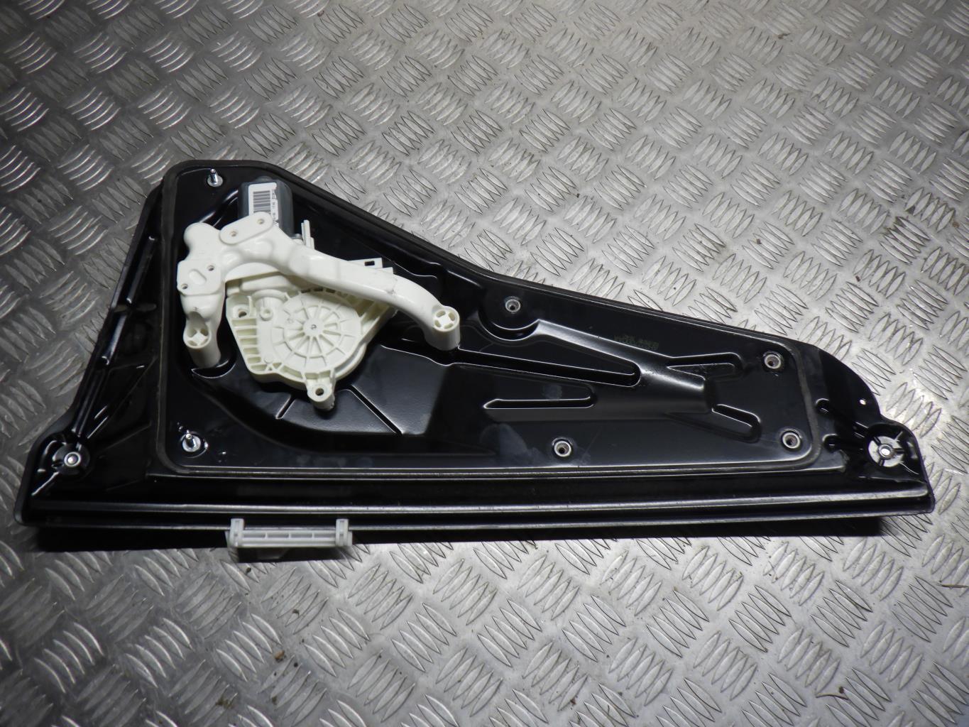 Alzacristalli elettrico posteriore destro LAND ROVER DISCOVERY 4 PHASE 1  - 1
