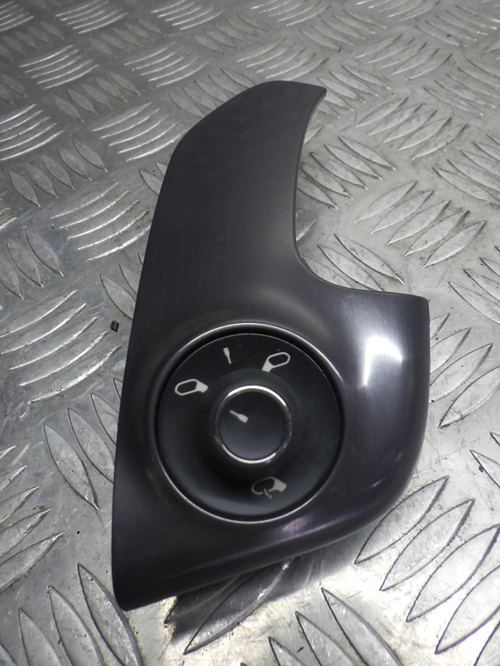 Commande retroviseurs CITROEN DS5 PHASE 1 Diesel - 1