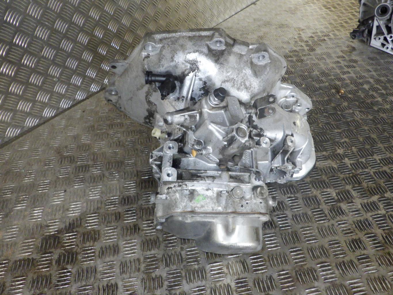 Boite de vitesses OPEL CORSA C PHASE 1  - 1