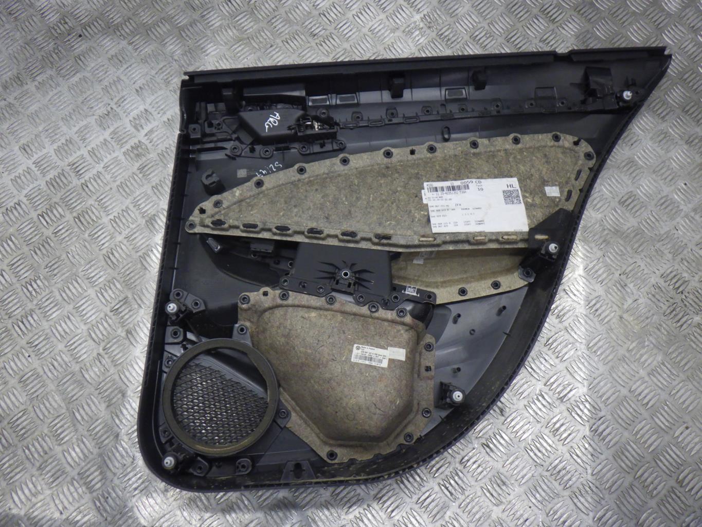 Guarnizione portiera posteriore sinistra VOLKSWAGEN GOLF 8 PHASE 1 Diésel - 1
