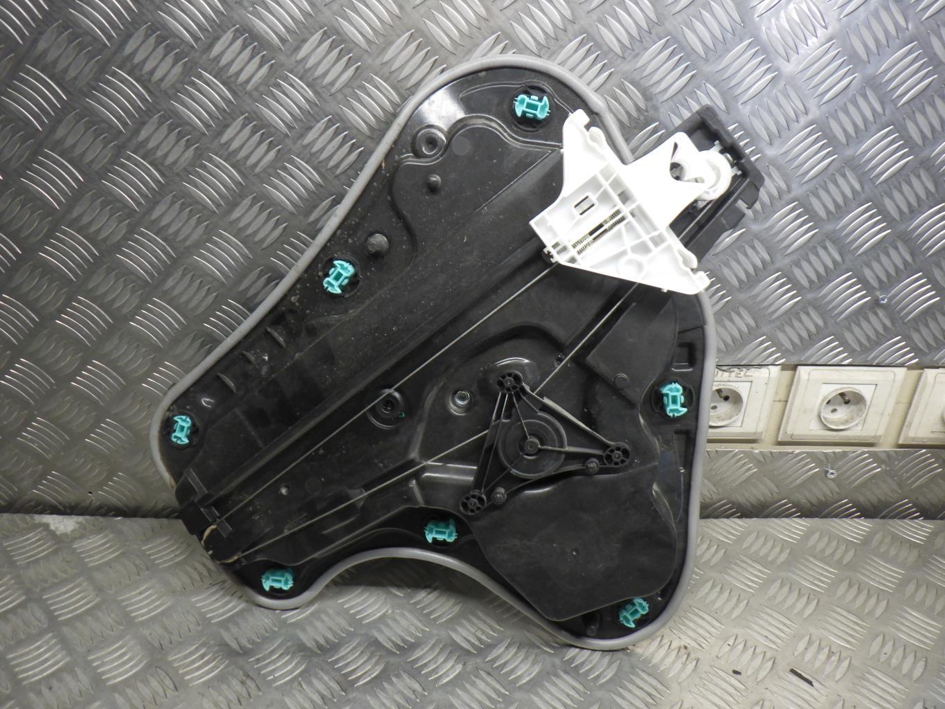 Alzacristalli elettrico posteriore destro VOLKSWAGEN GOLF 8 PHASE 1 Diésel - 1