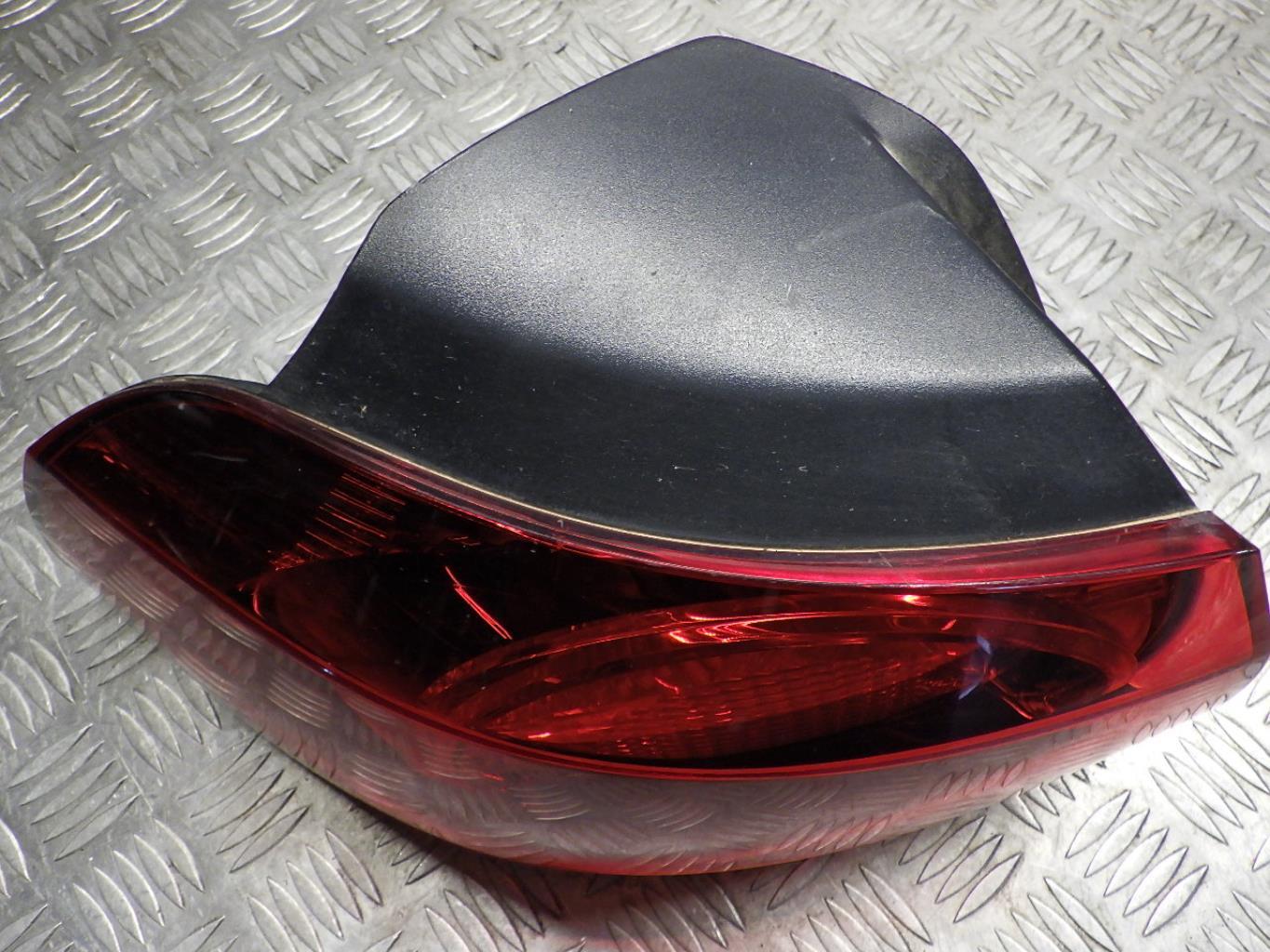 Fanale posteriore principale sinistro (luci) VOLKSWAGEN GOLF 6  - 1