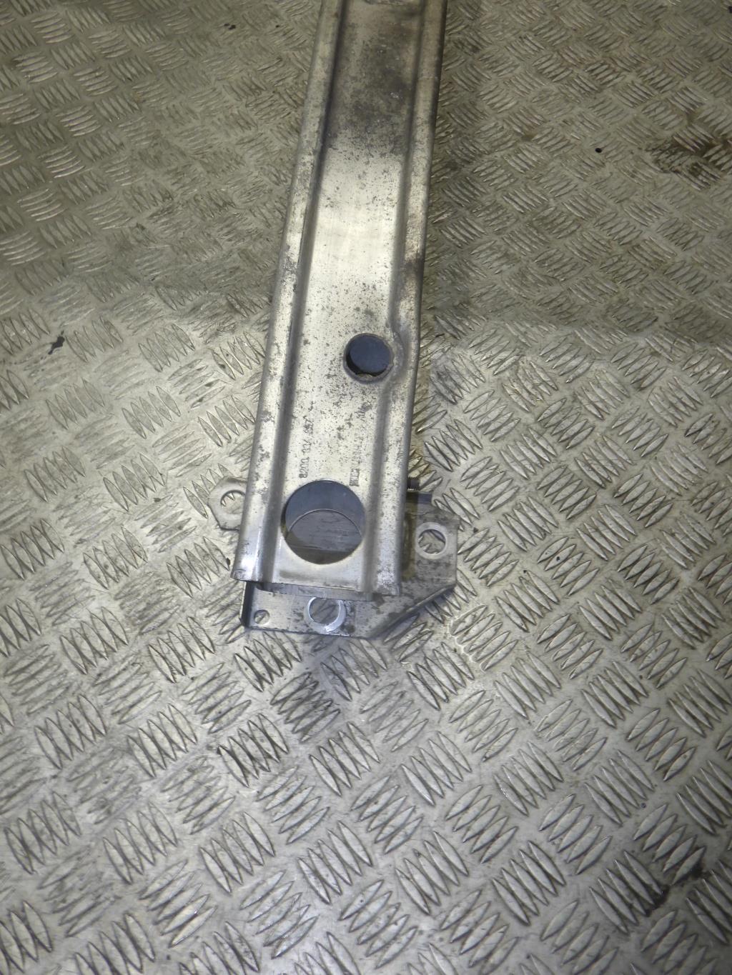 Traversa rinforzo paraurti anteriore RENAULT CLIO 3 PHASE 1  - 1
