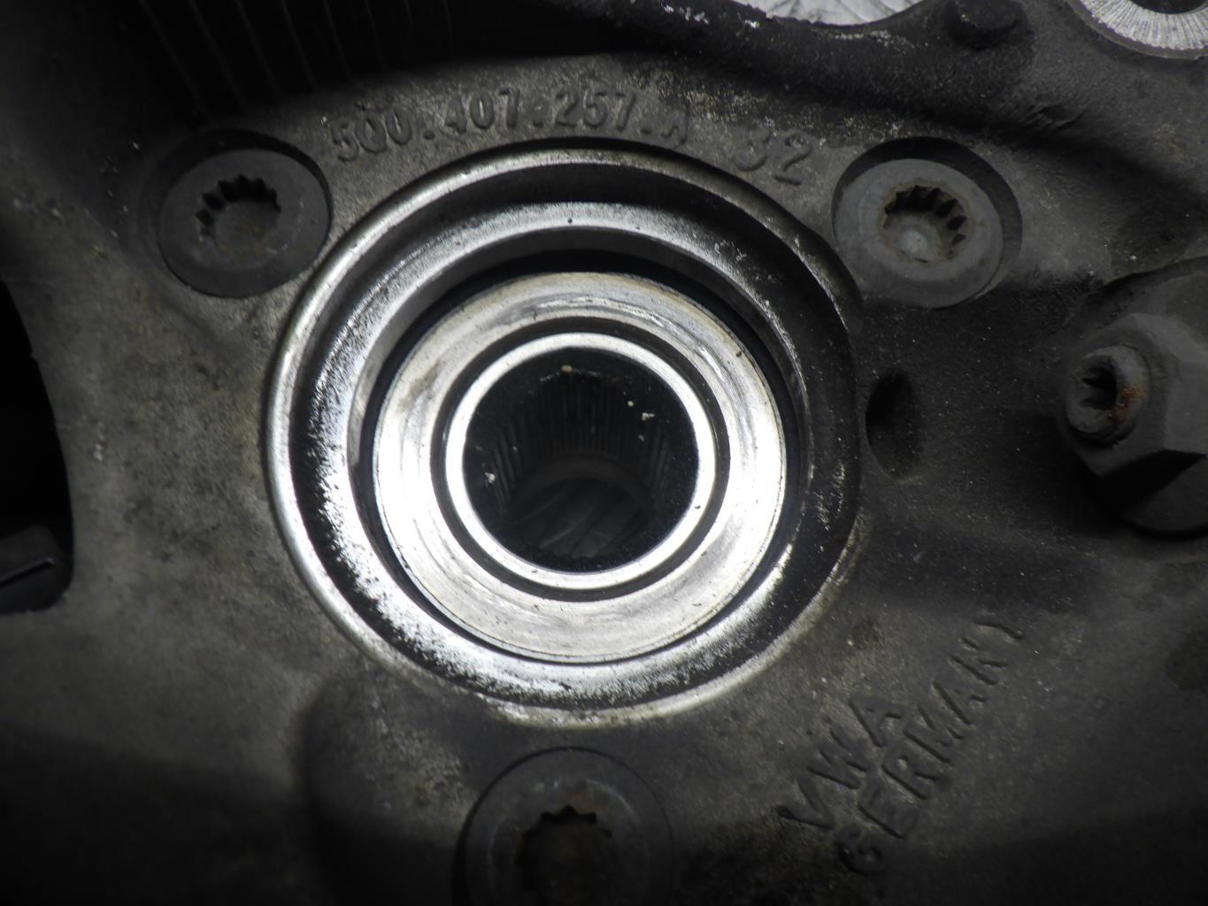 Fusee avant gauche VOLKSWAGEN GOLF 7 PHASE 1 Essence - 1