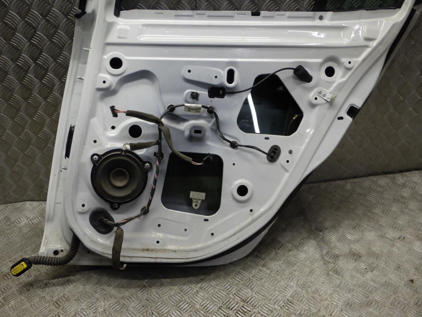 Portiera posteriore destra RENAULT MEGANE 3 PHASE 1 Diésel - 1