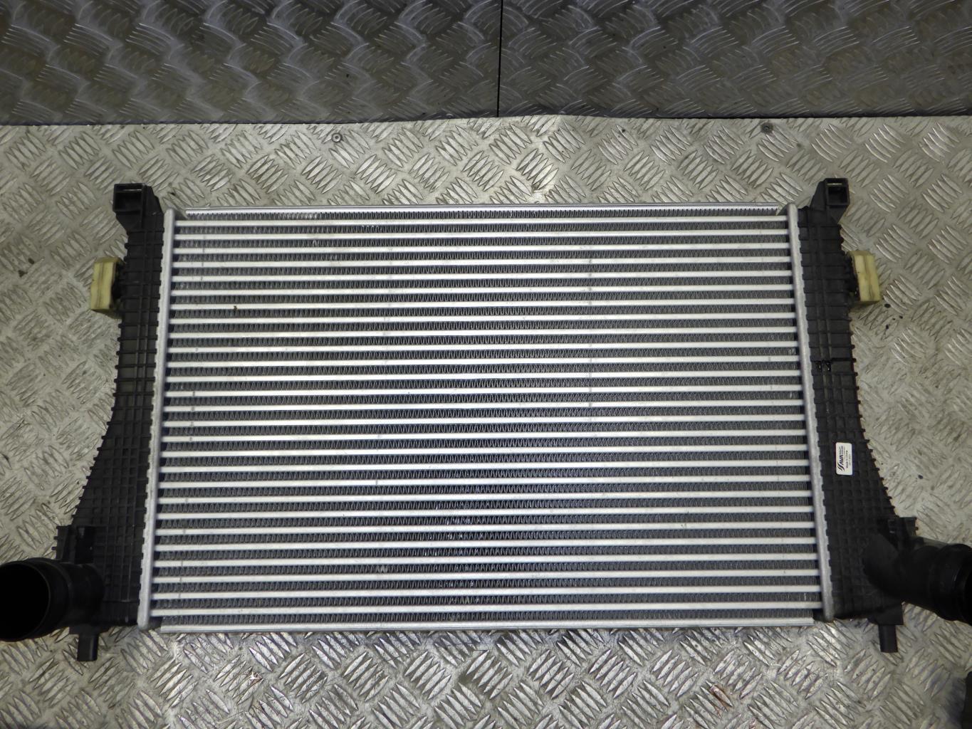 Scambiatore aria (Intercooler) VOLKSWAGEN GOLF 7 PHASE 1 Gasolina - 1