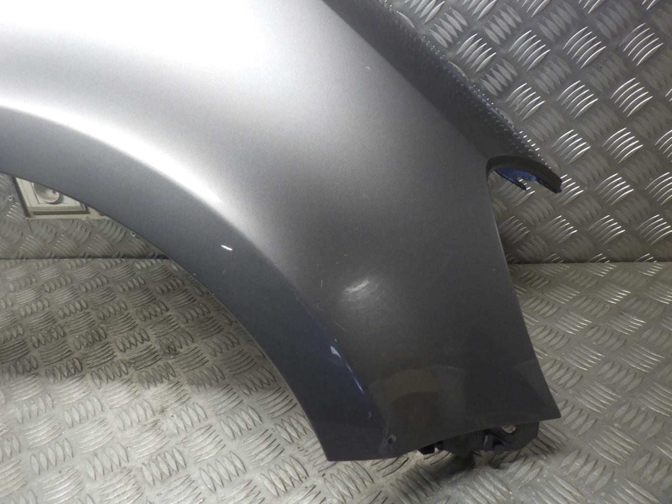 Parafango anteriore destro RENAULT CLIO 3 PHASE 2 Diésel - 1