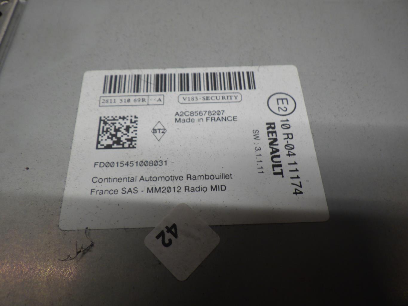 GPS RENAULT TWINGO 3 PHASE 1  - 1